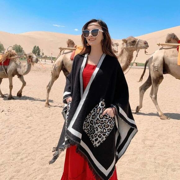 2/$30 NEW Boho Cheetah Ruana Oversized Open Wrap Poncho Blanket Scarf - Picture 4 of 14